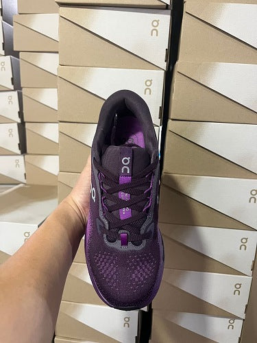 On Cloudsurfer Max Blackberry/Violet