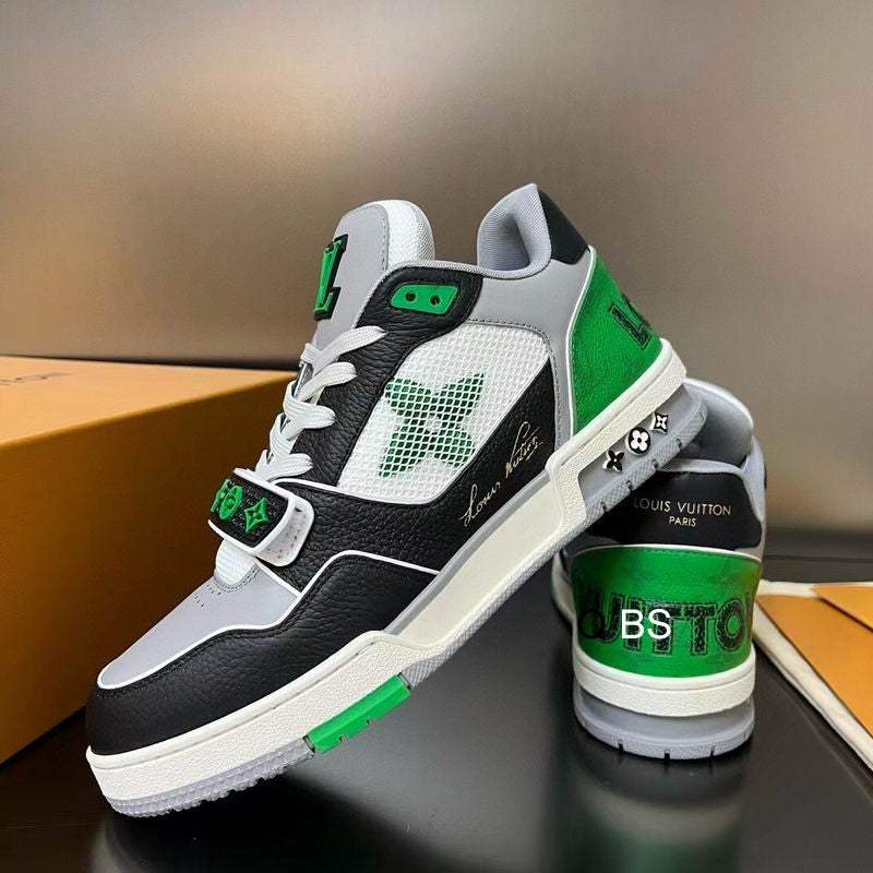Louis Vuitton trainer LV green