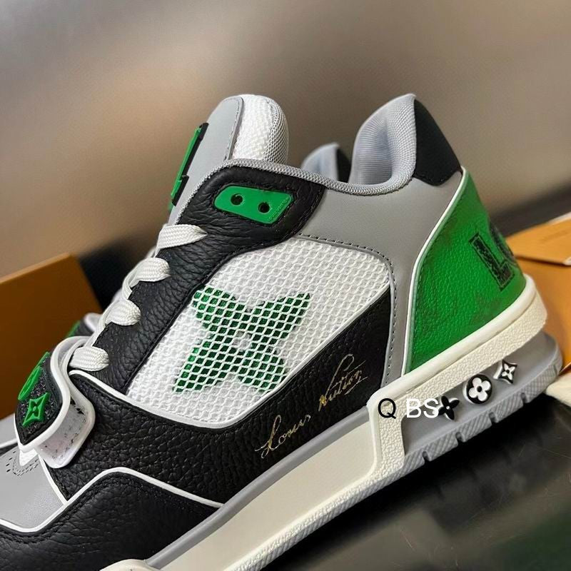 Louis Vuitton trainer LV green