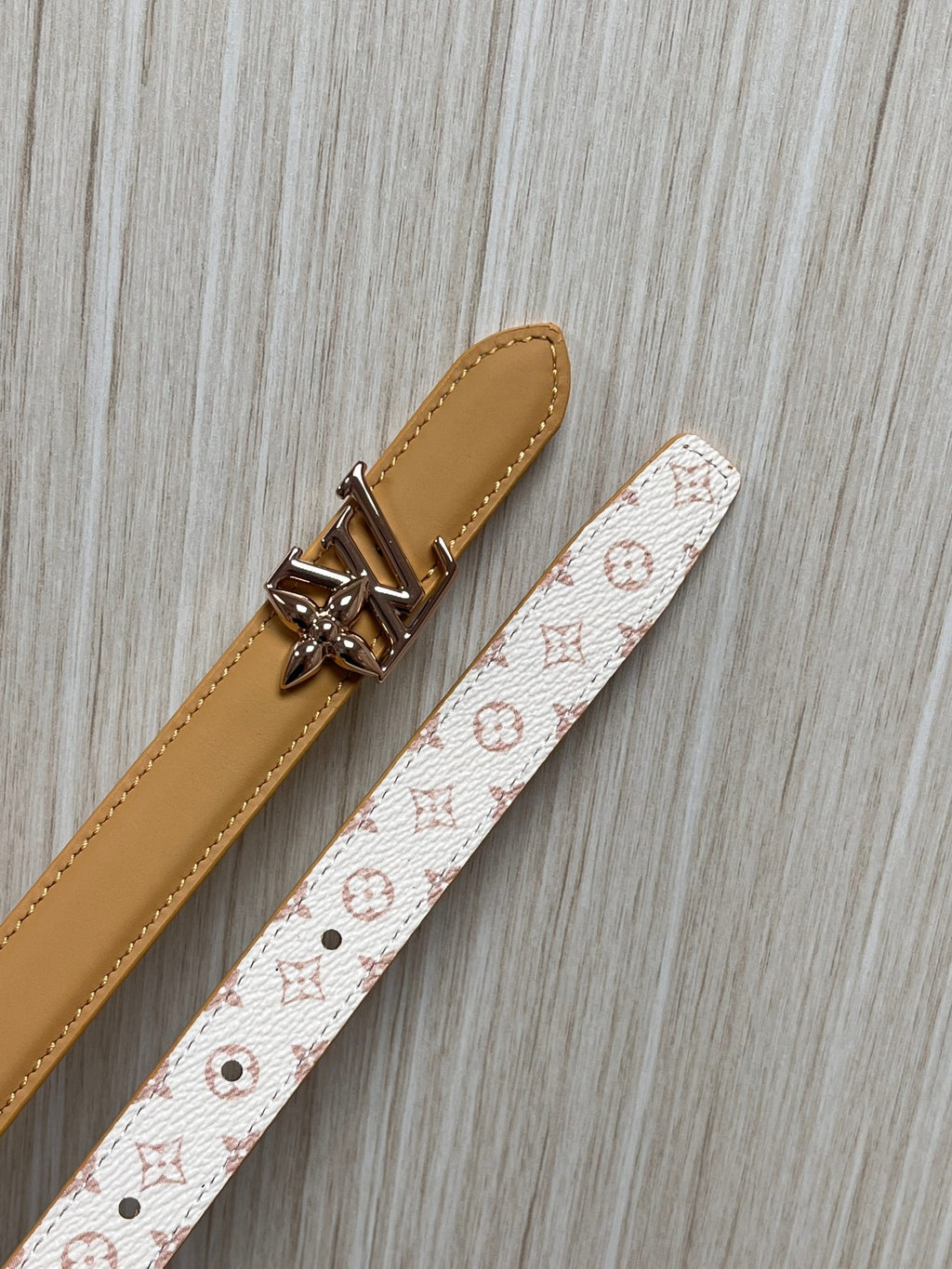 Louis Vuitton LV Bloom Reversible Belt Monogram Arizona 20MM