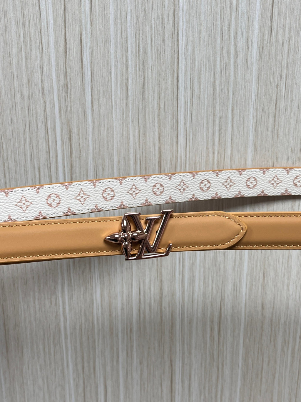 Louis Vuitton LV Bloom Reversible Belt Monogram Arizona 20MM