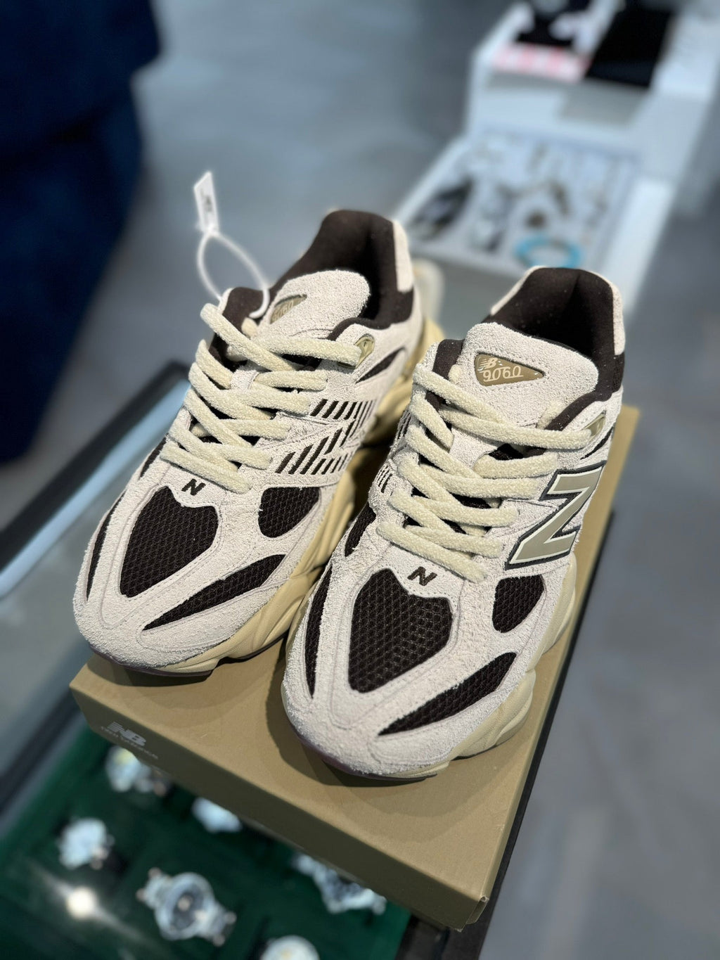 New Balance 9060