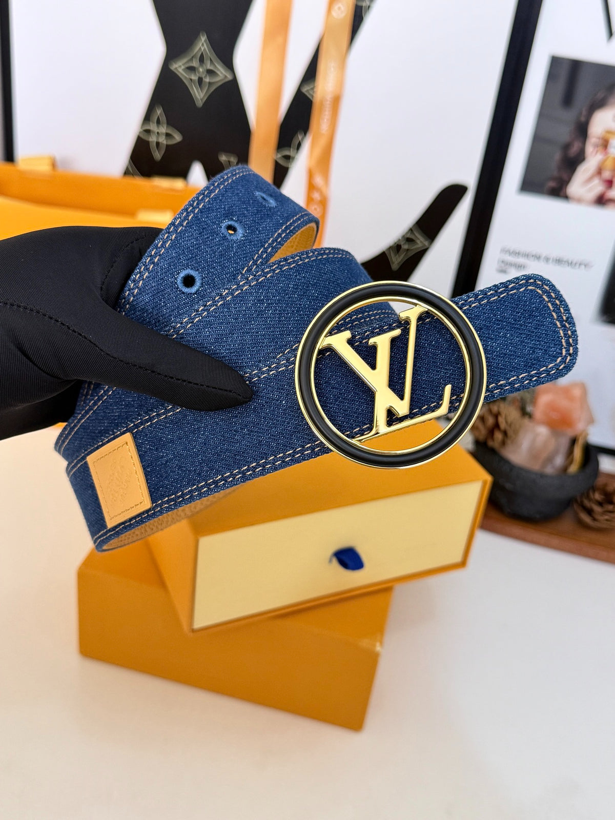 Louis Vuitton LV Circle Denim 35MM Reversible Belt Blue Gold