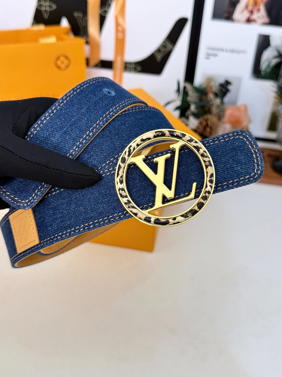 Louis Vuitton LV Circle Denim 35MM Reversible Belt Blue Gold