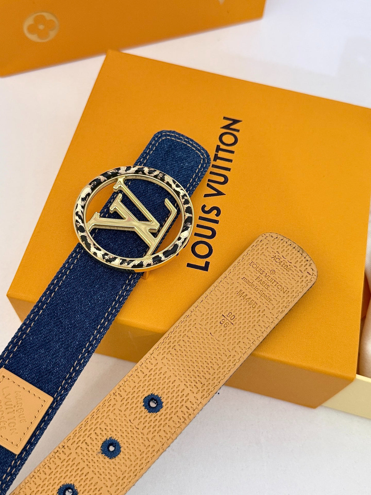 Louis Vuitton LV Circle Denim 35MM Reversible Belt Blue Gold