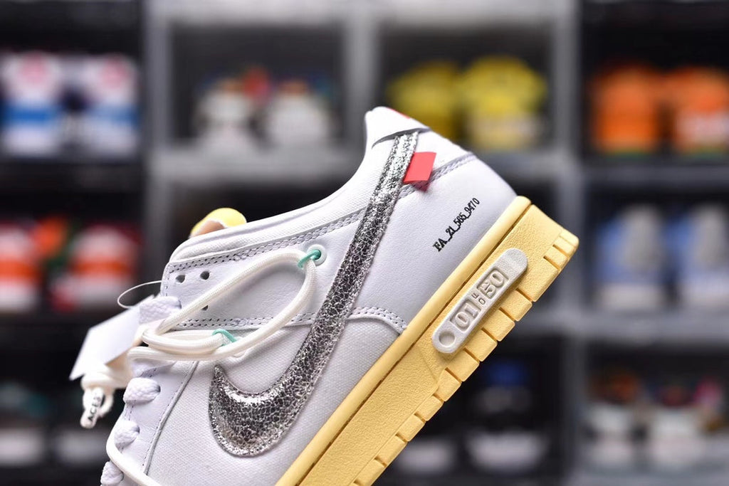 Nike Dunk Low x Off White