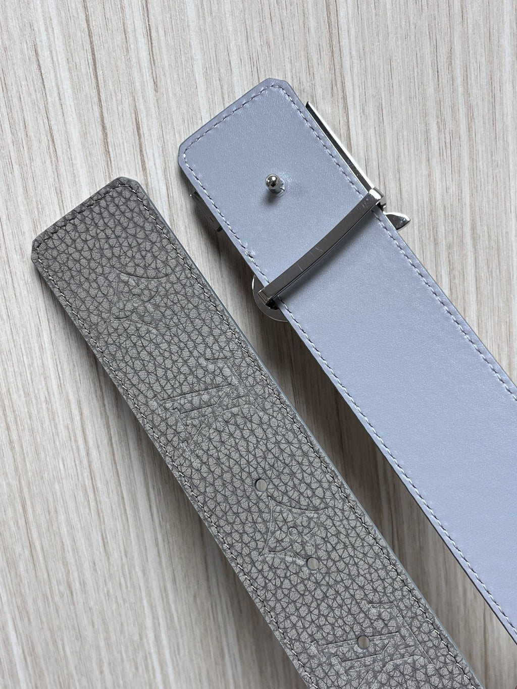 Louis Vuitton LV Initiales 40MM Reversible Belt Grey Blue Patchwork Monogram