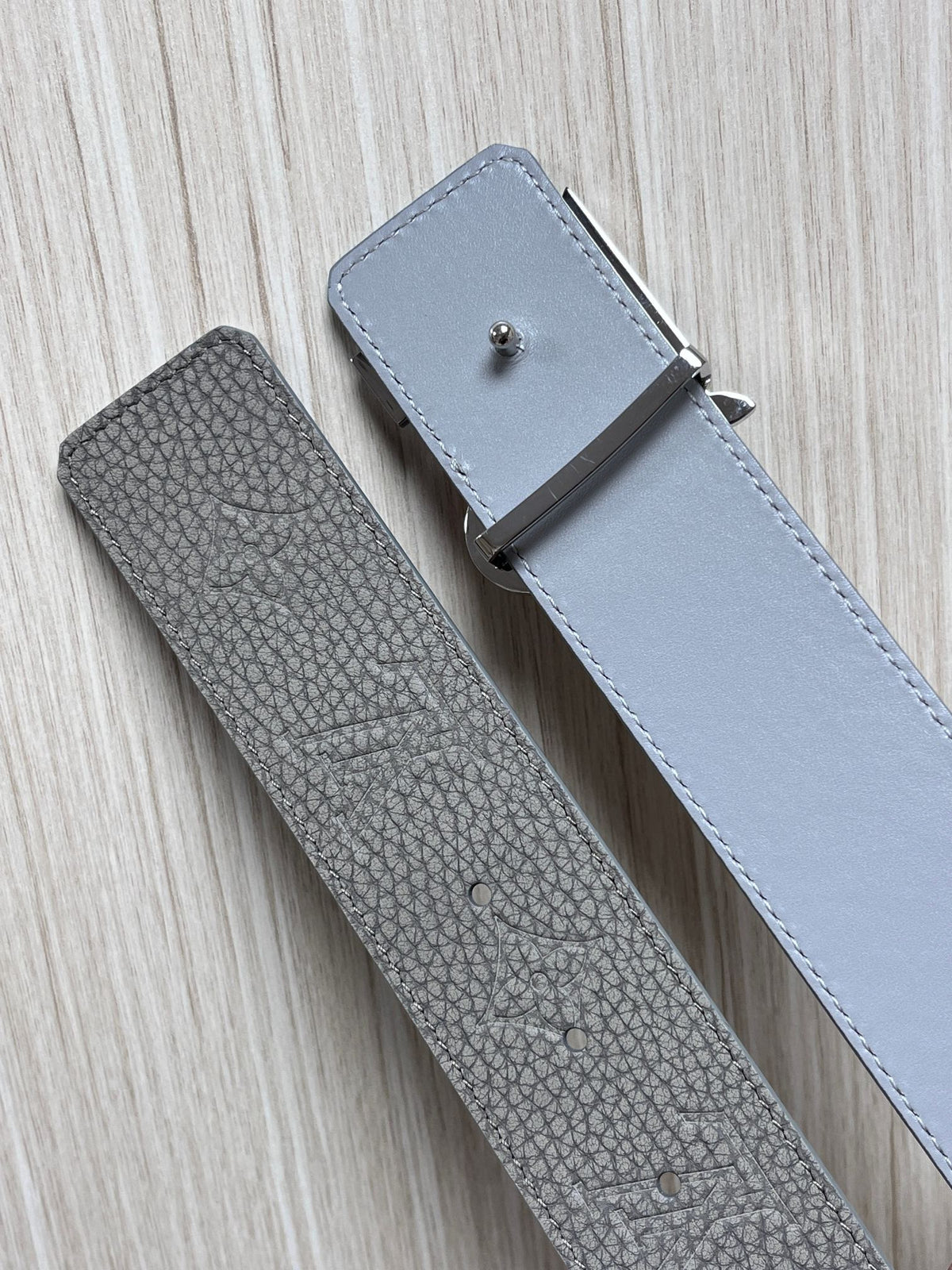 Louis Vuitton LV Initiales 40MM Reversible Belt Grey Blue Patchwork Monogram