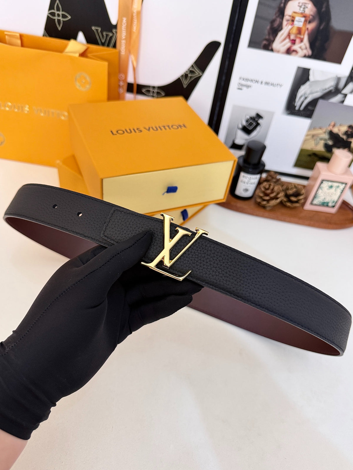 Louis Vuitton LV Initiales 40MM Reversible Belt Black Burgundy
