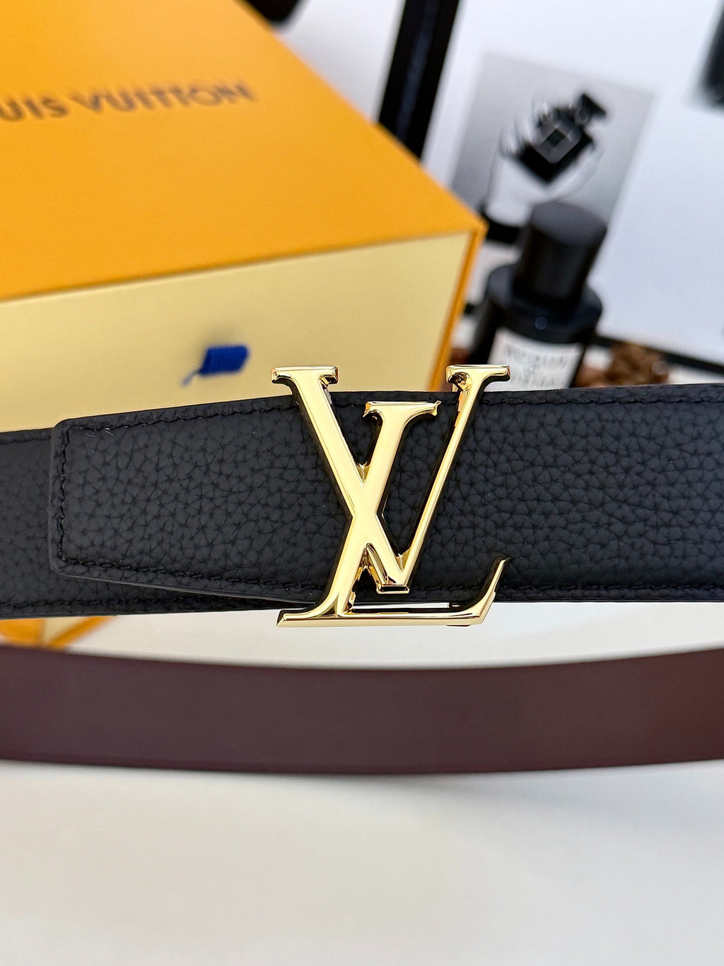 Louis Vuitton LV Initiales 40MM Reversible Belt Black Burgundy