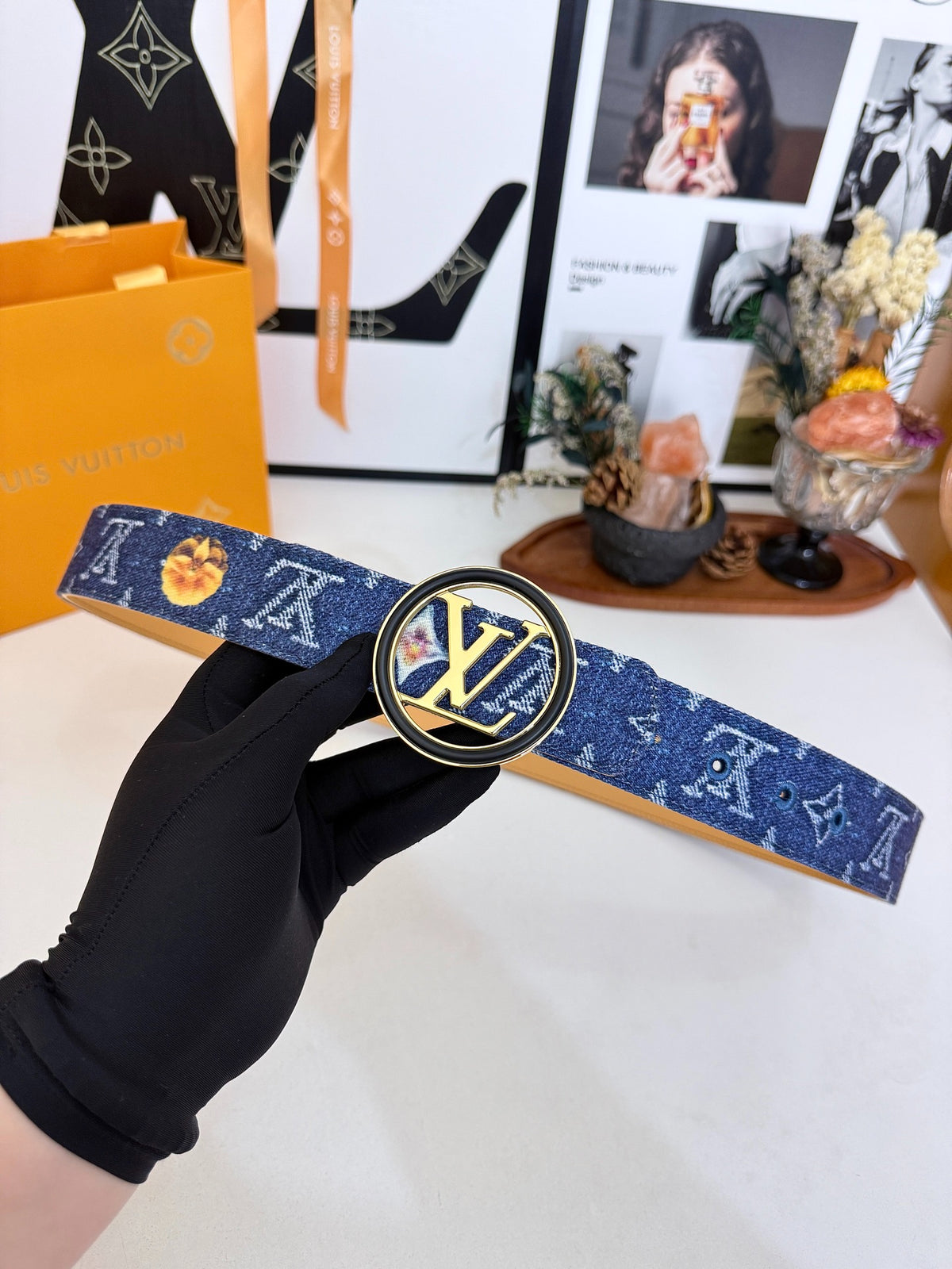 Louis Vuitton LV Circle Wild At Heart 30MM Reversible Belt Arizona Beige