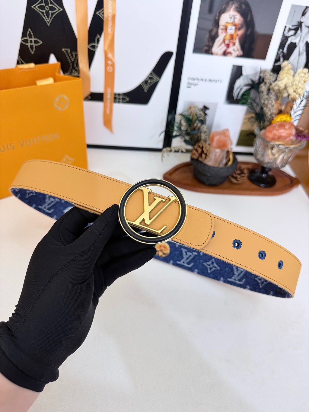 Louis Vuitton LV Circle Wild At Heart 30MM Reversible Belt Arizona Beige