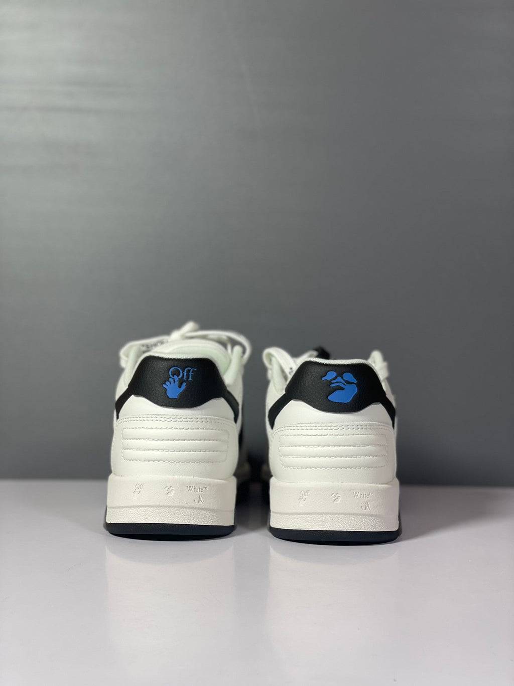 OFF-WHITE Out Of Office