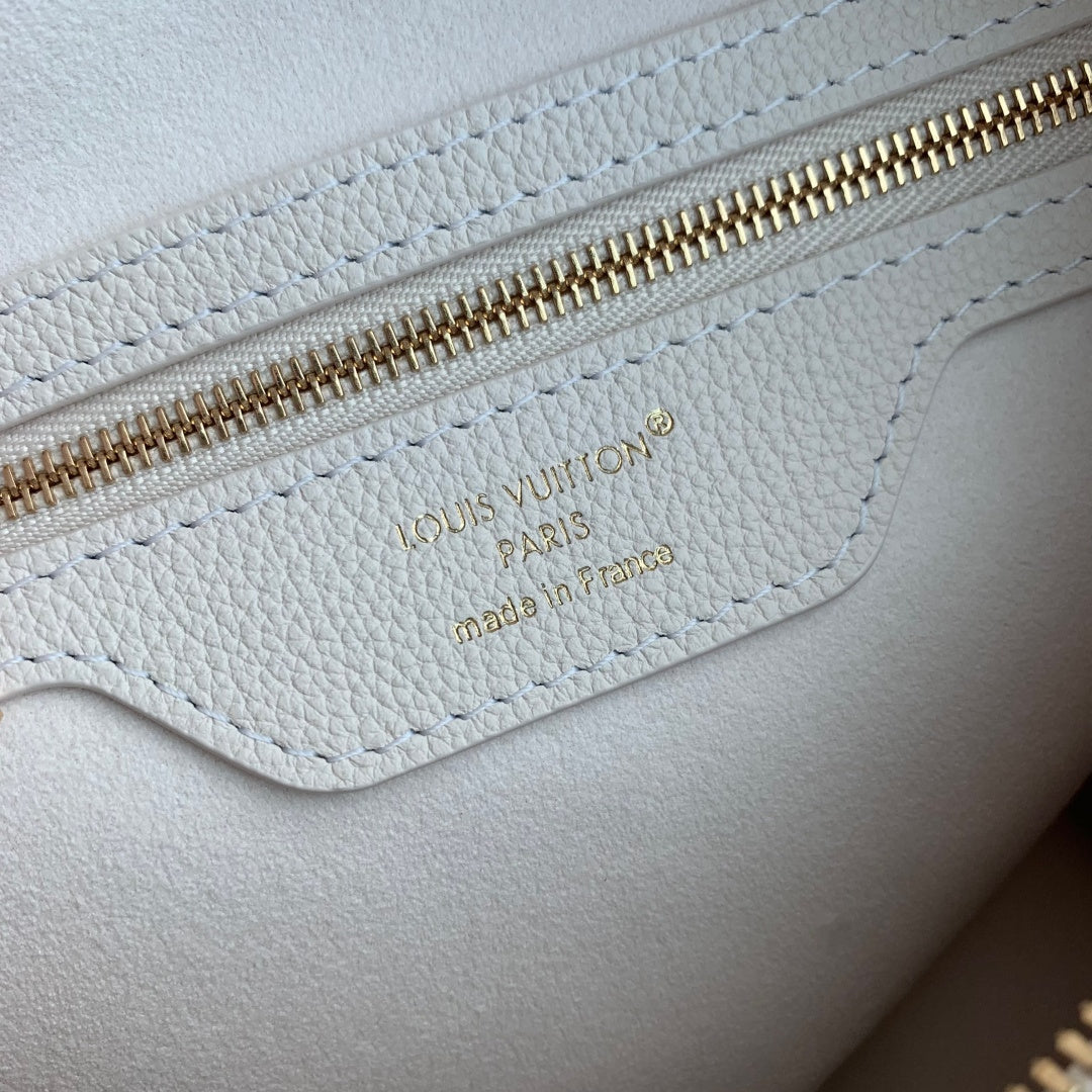 LV 2025 Speedy Bandoulière 25 White Calfskin 347096