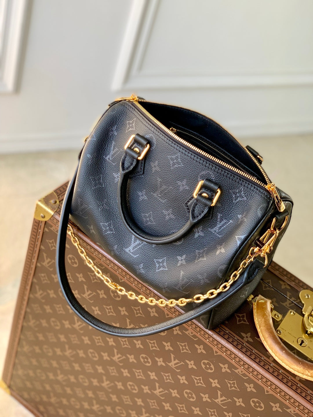 LV 2025 Speedy Bandoulière 25 Black Calfskin 347095