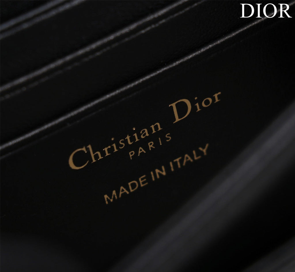 my cd mini 21 black patent calfskin