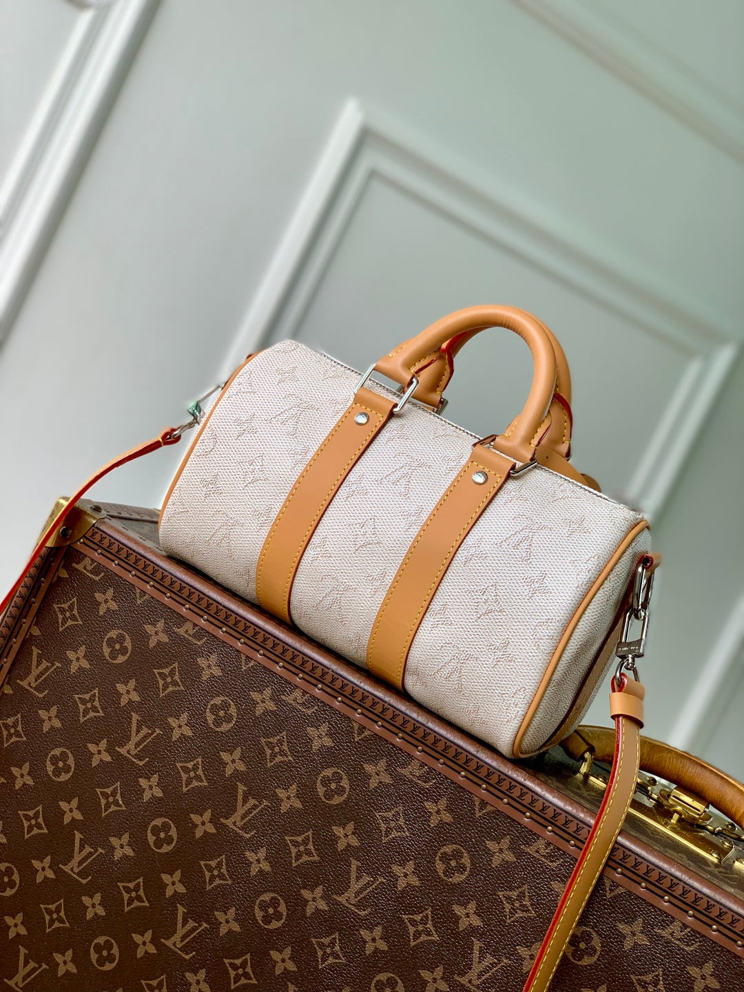 LV 2025 Keepall Bandoulière 25 Off-white mix Camel Canvas Leather 347090
