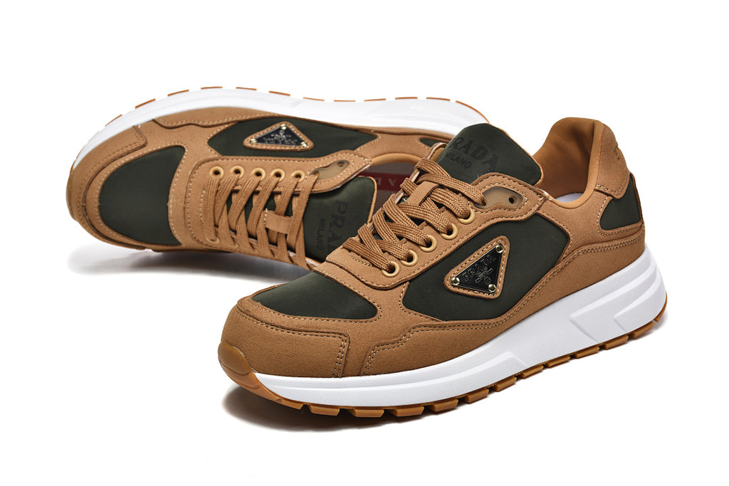 Prada Prax 01 Re-Nylon and Brushed Leather Tobacco