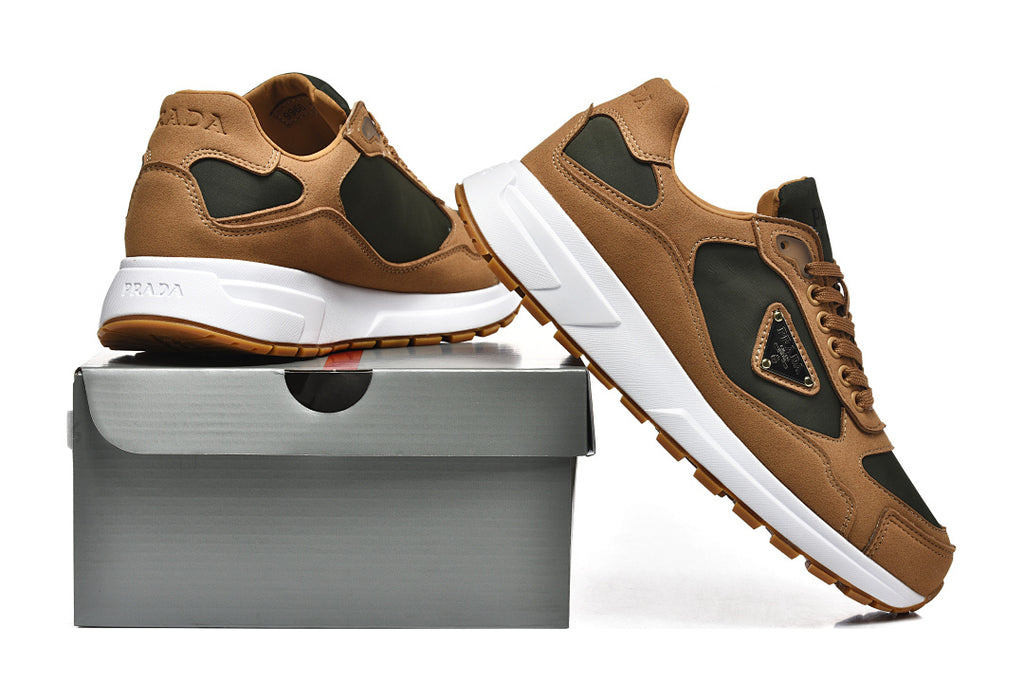 Prada Prax 01 Re-Nylon and Brushed Leather Tobacco