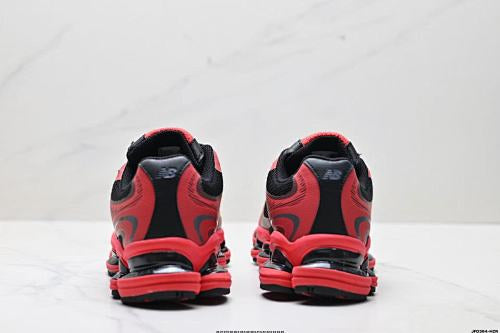 New Balance Abzorb 2000 Black Cement/Podium Red