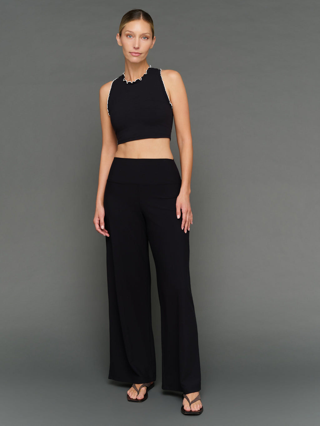 Contrast Scallop Edge Bra in Melt - Black/White