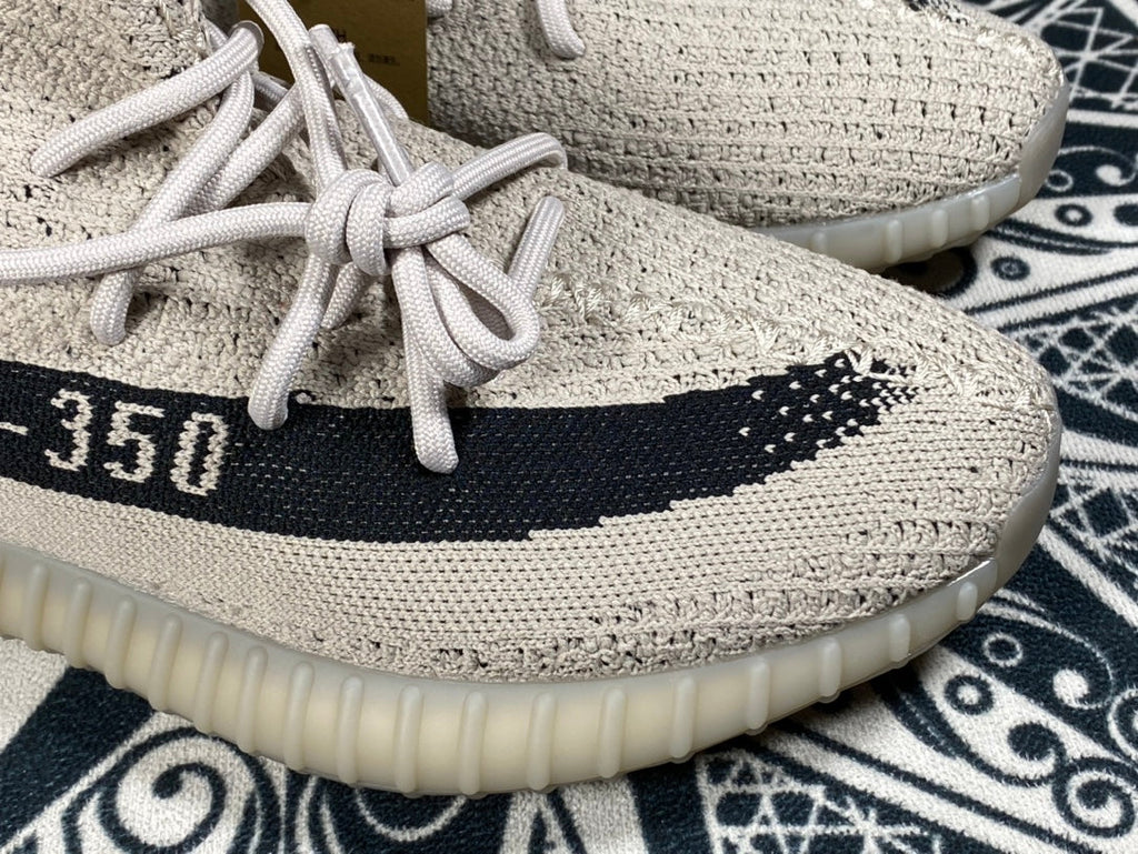 YEEZY BOOST 350