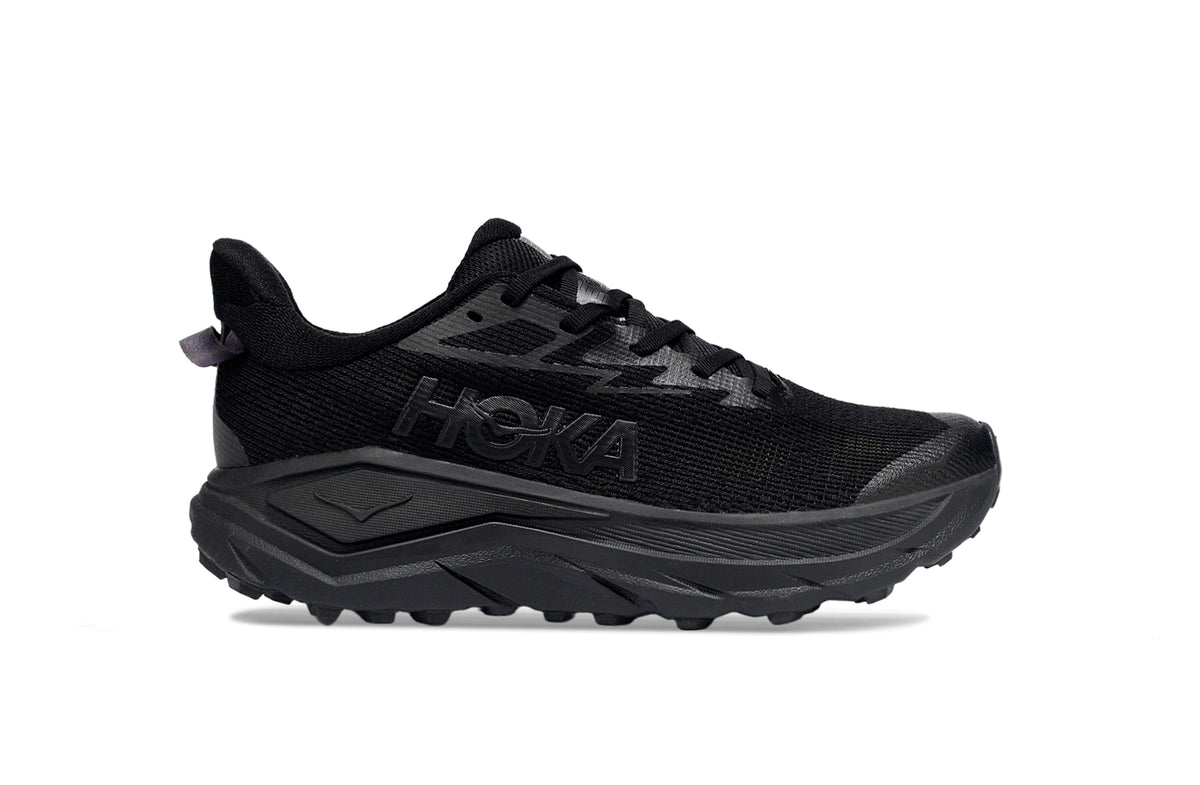 HOKA Challenger 8 Triple Black