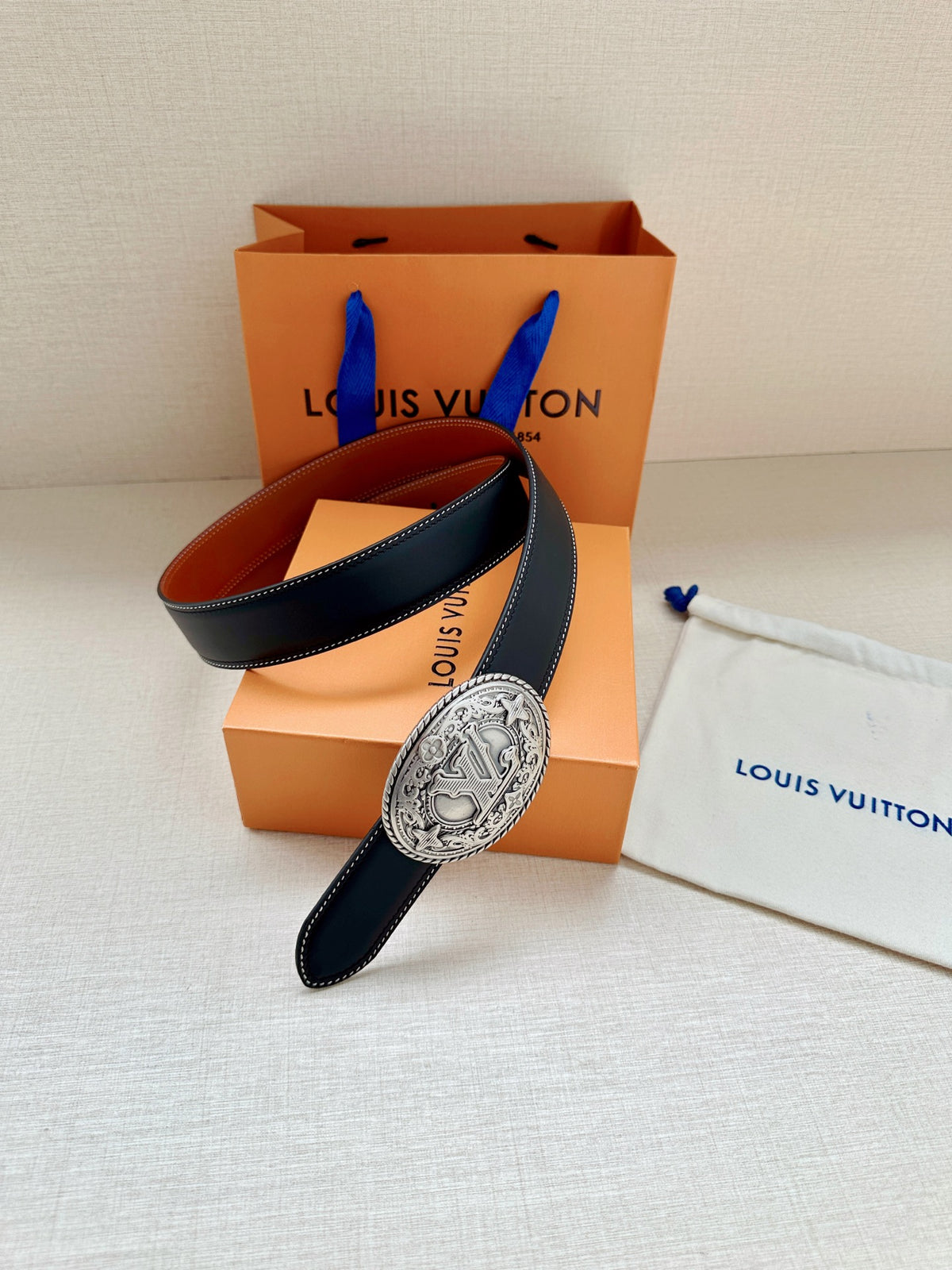 Louis Vuitton LV Shield 40MM Reversible Belt