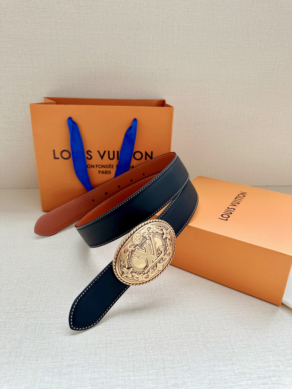 Louis Vuitton LV Shield 40MM Reversible Belt