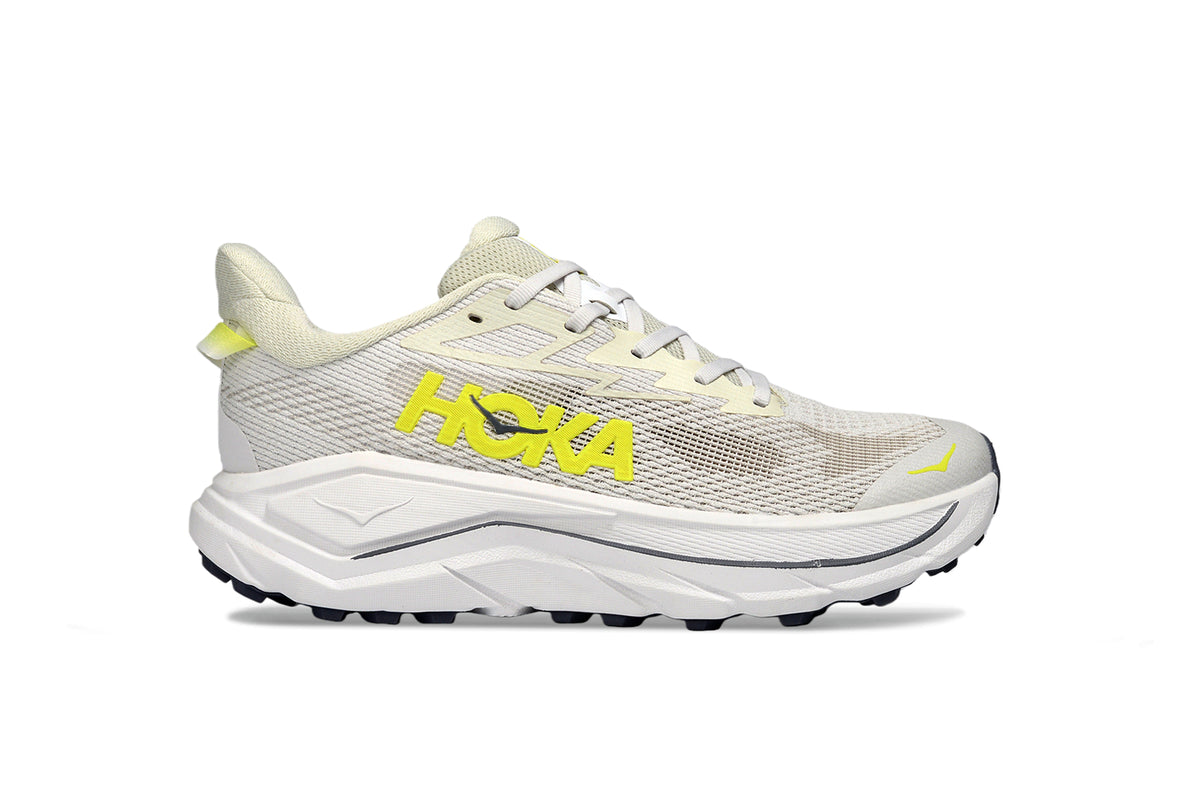 HOKA Challenger 8 White / Neon Hoka Citrus
