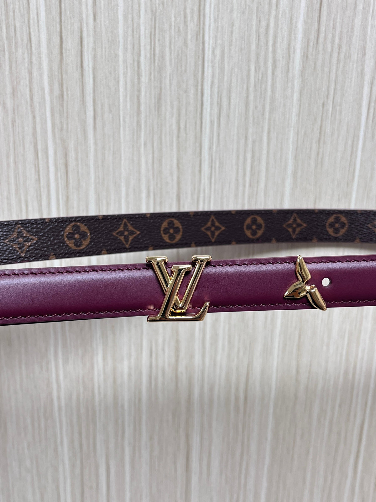 Louis Vuitton Pretty LV 20MM Reversible Belt Burgundy Monogram