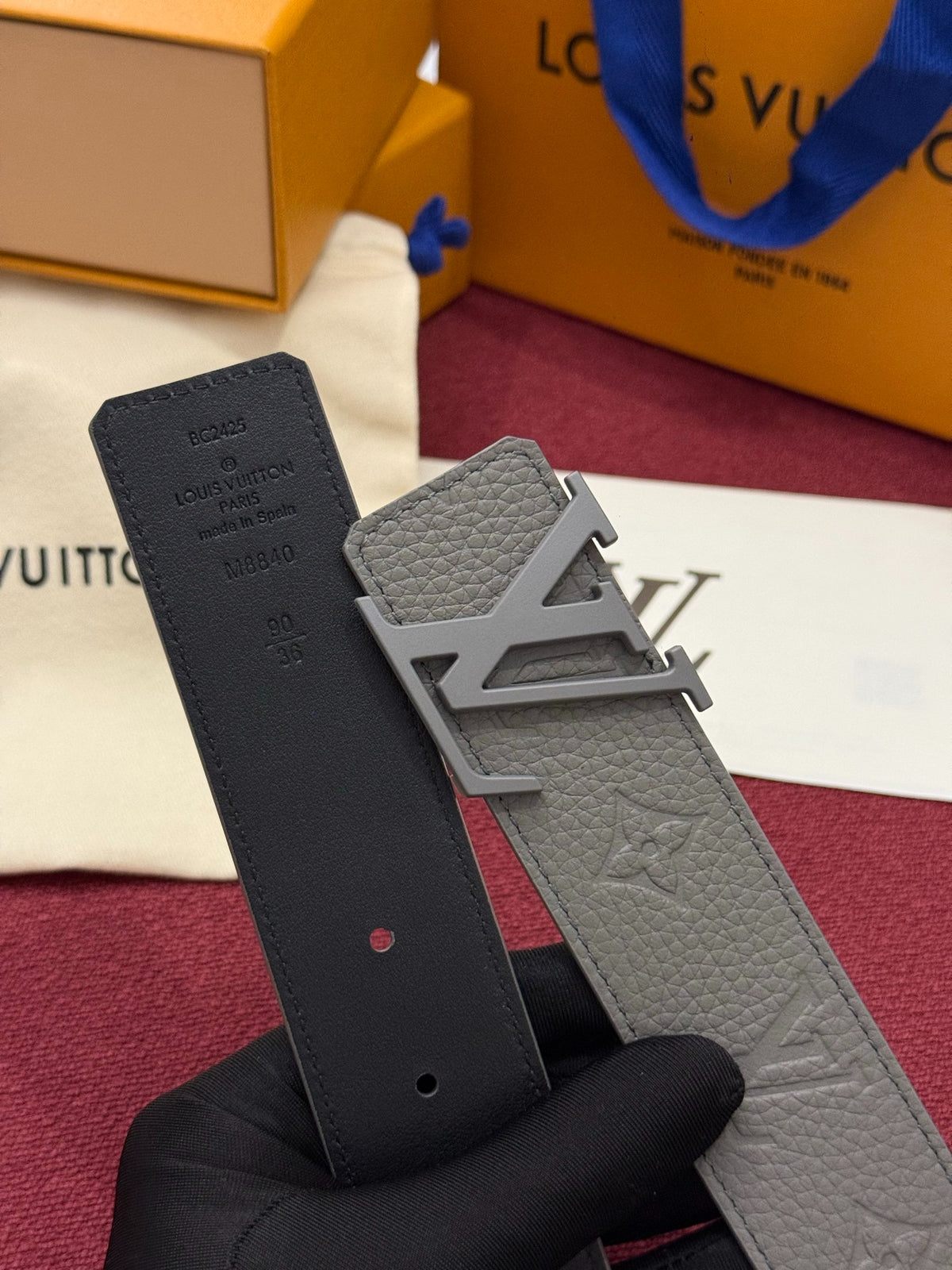 Louis Vuitton LV Initiales 40MM Reversible Belt Monogram Taurillon Grey
