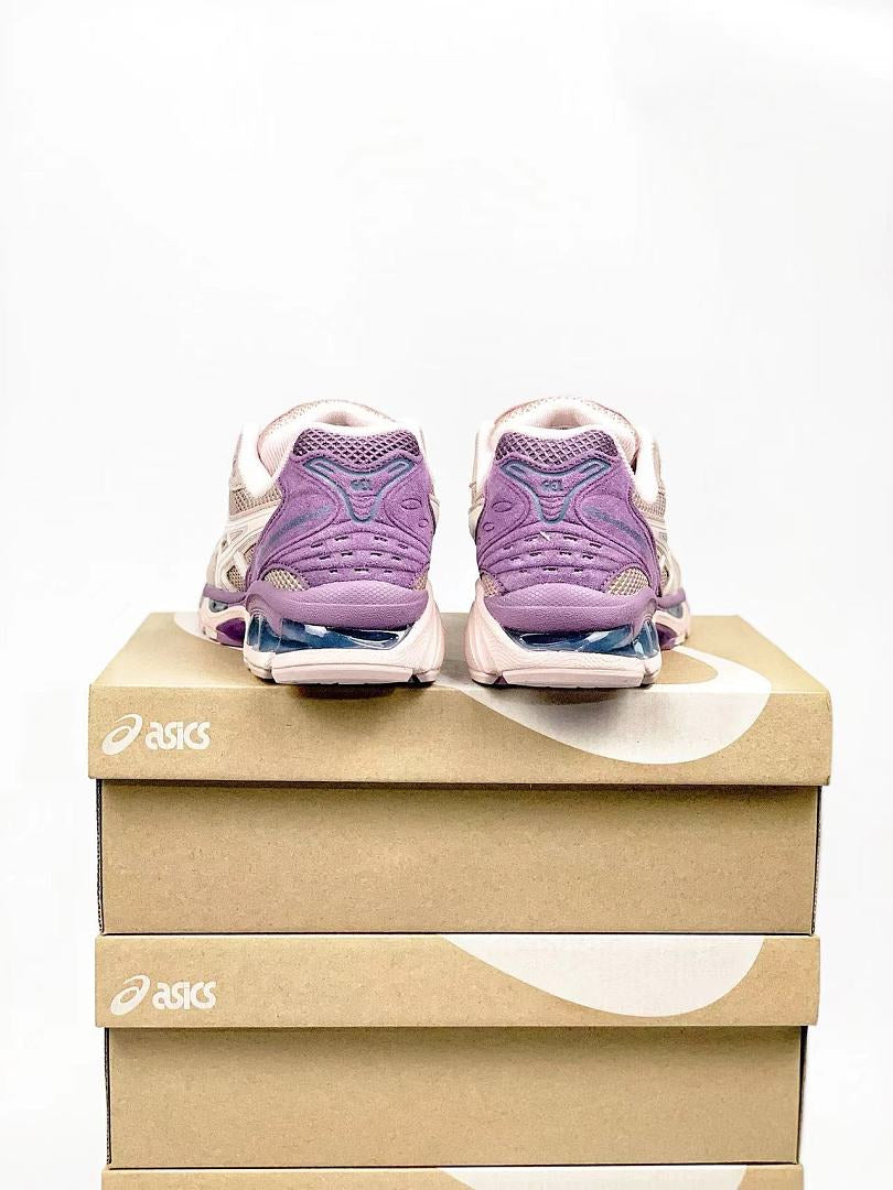 ASICS GEL-Kayano 14 "Barely Rose / Cream"