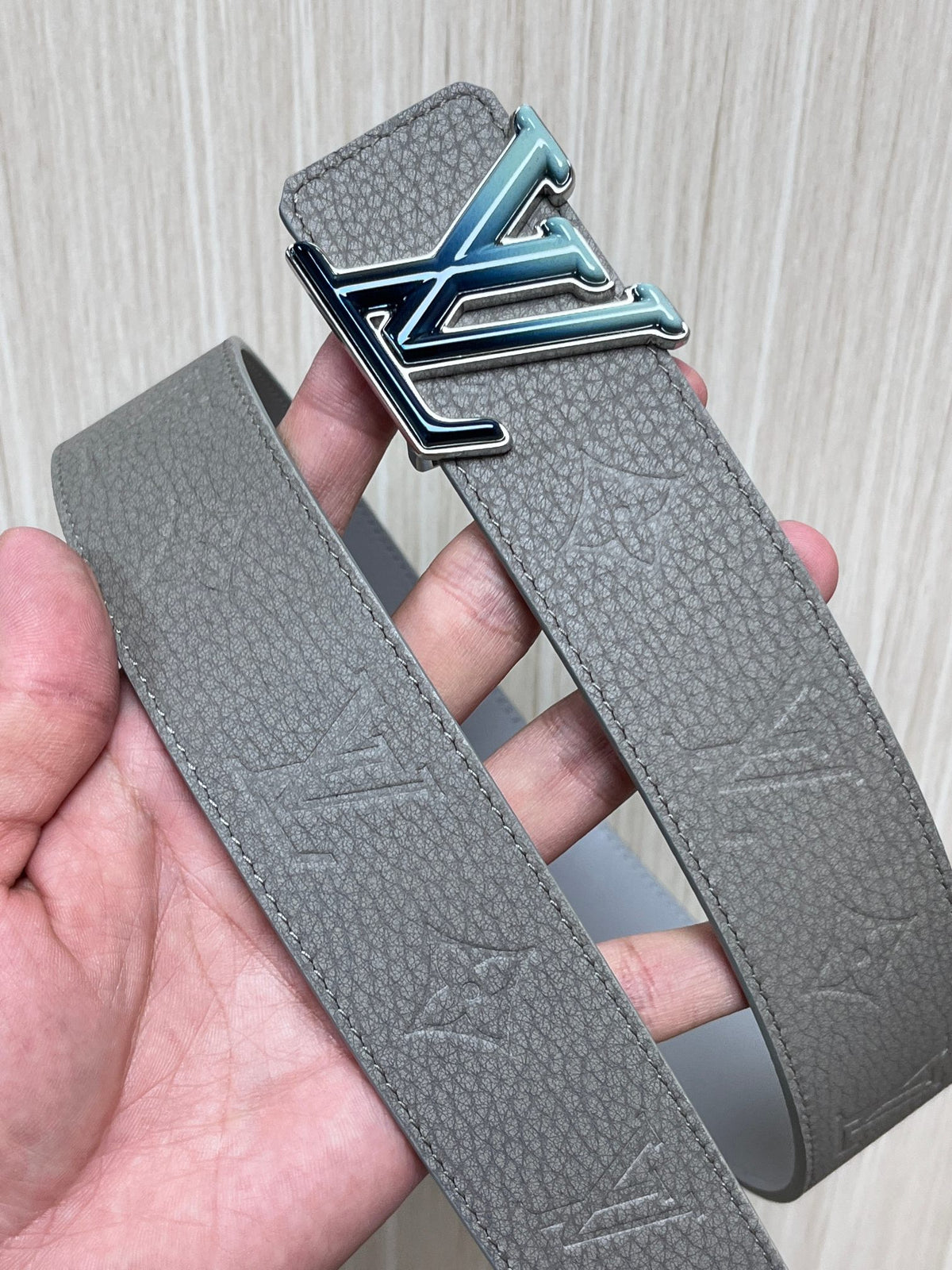 Louis Vuitton LV Initiales 40MM Belt Grey Blue