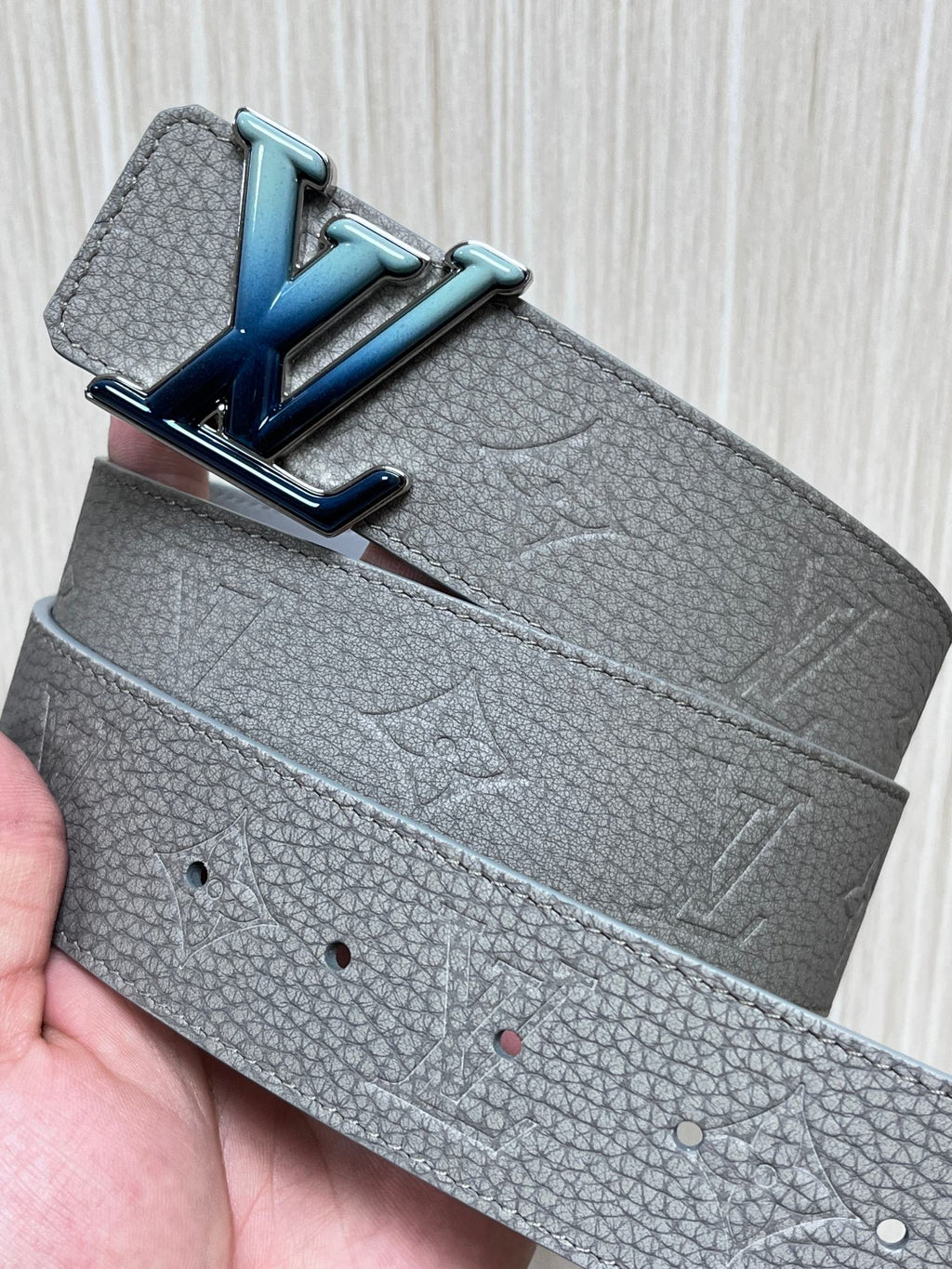 Louis Vuitton LV Initiales 40MM Belt Grey Blue