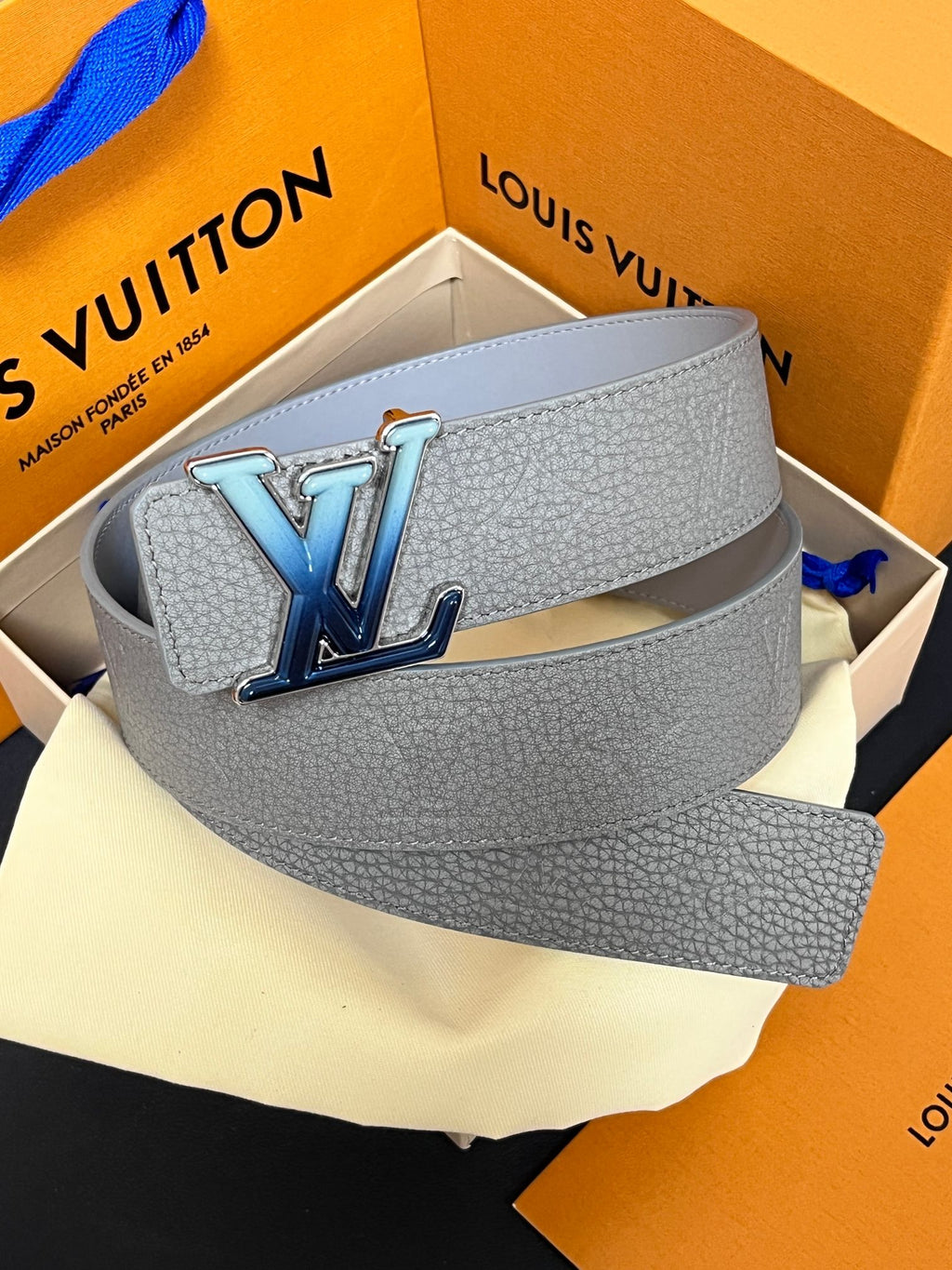 Louis Vuitton LV Initiales 40MM Belt Grey Blue