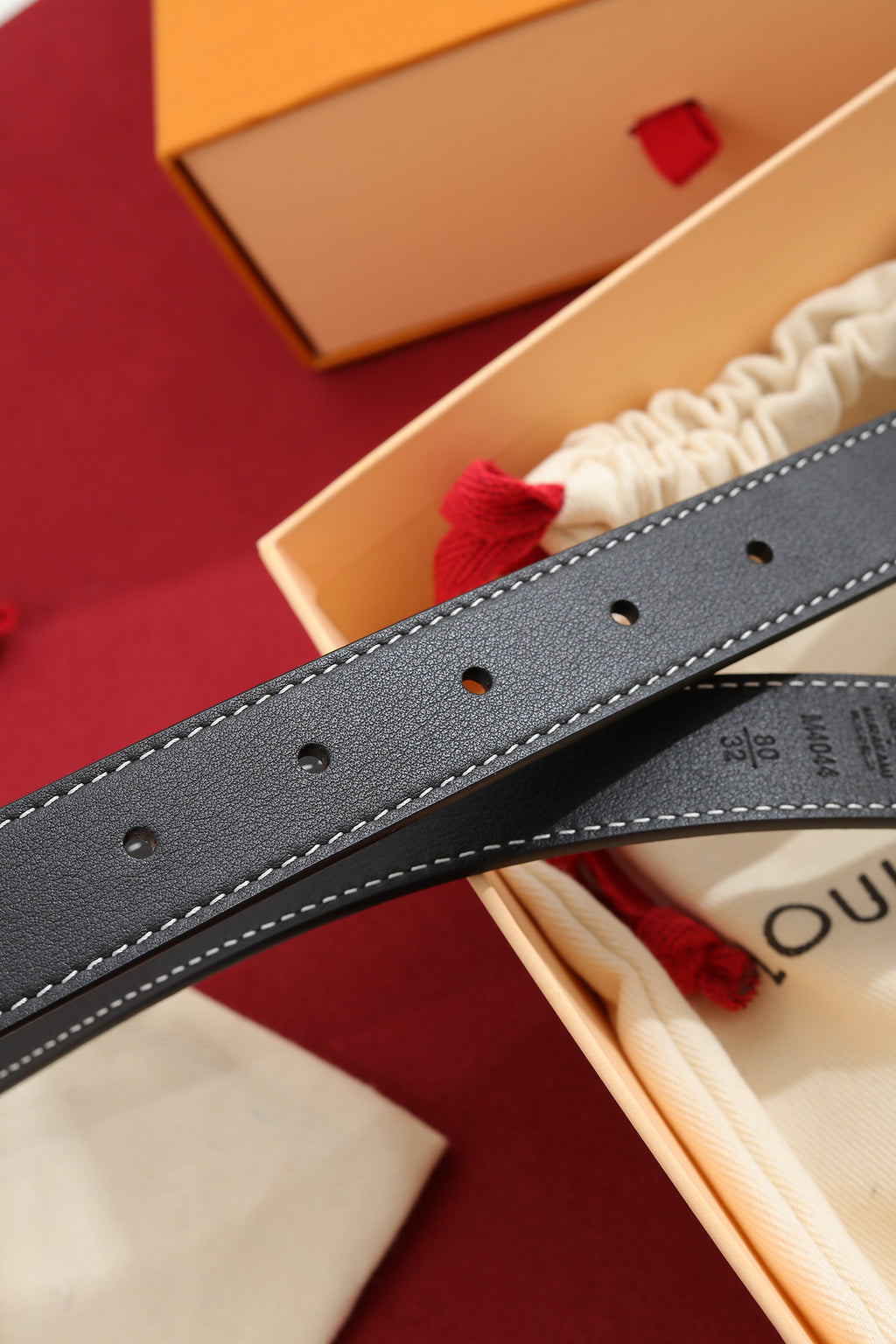 Louis Vuitton LV Dust 25MM Belt Black