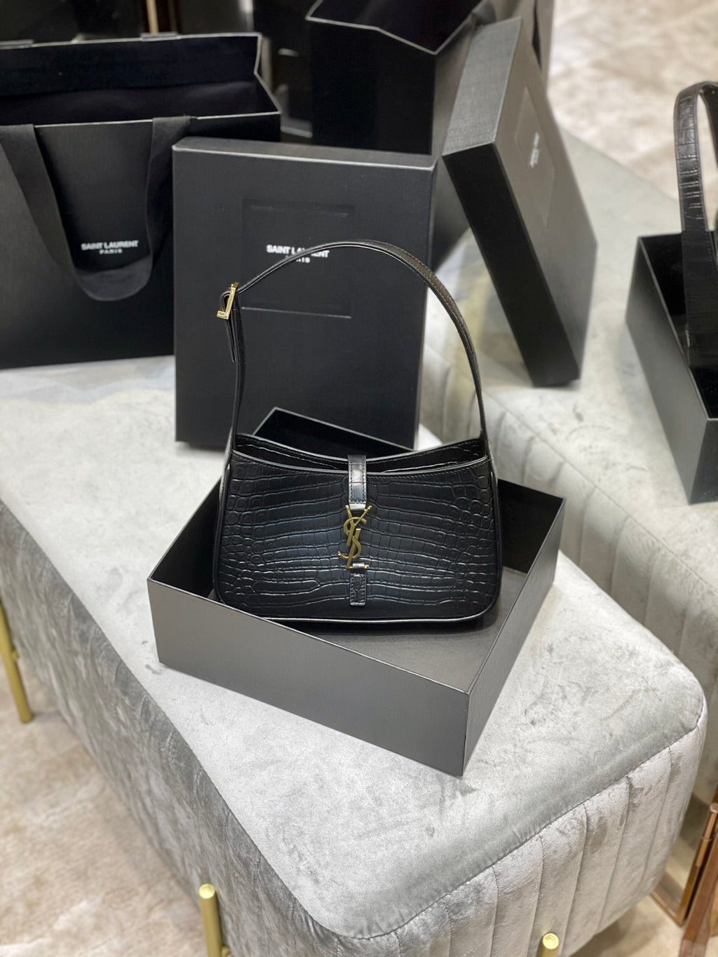 Borsa YSL
