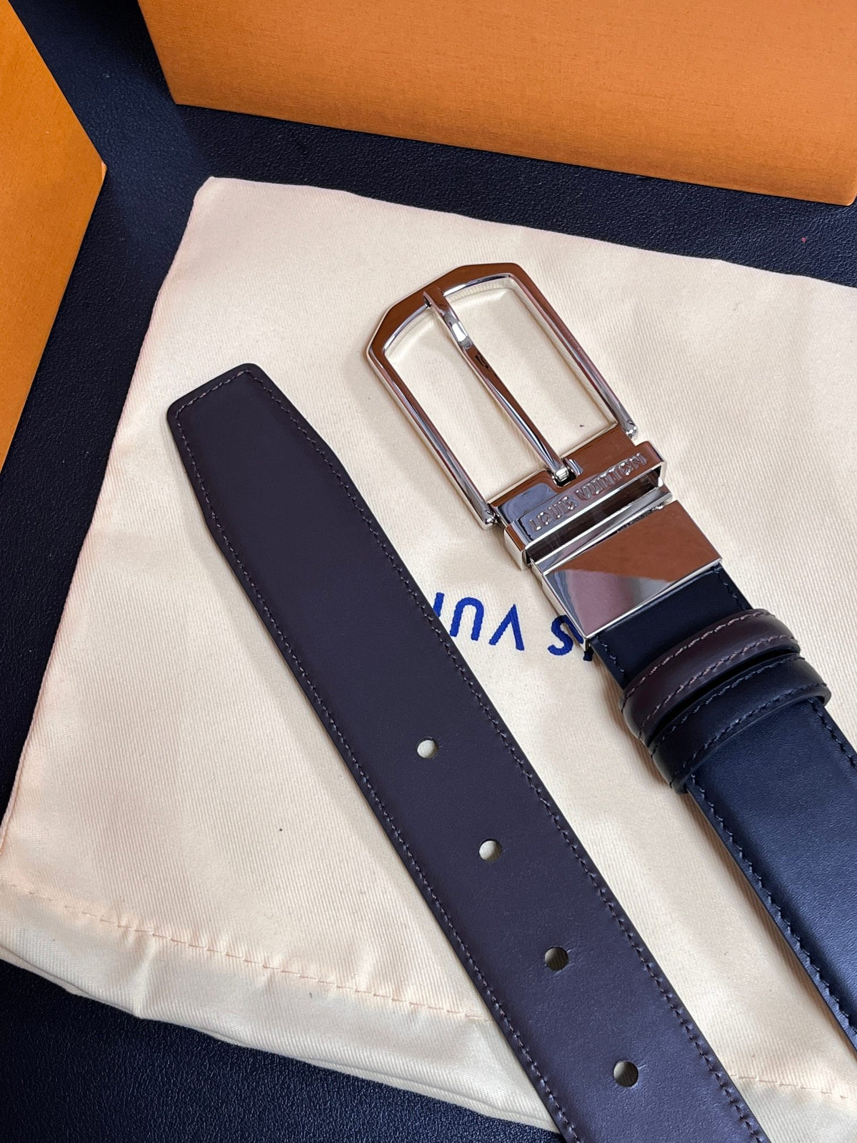 Louis Vuitton Pont Neuf Reversible Belt Smooth Leather 35MM