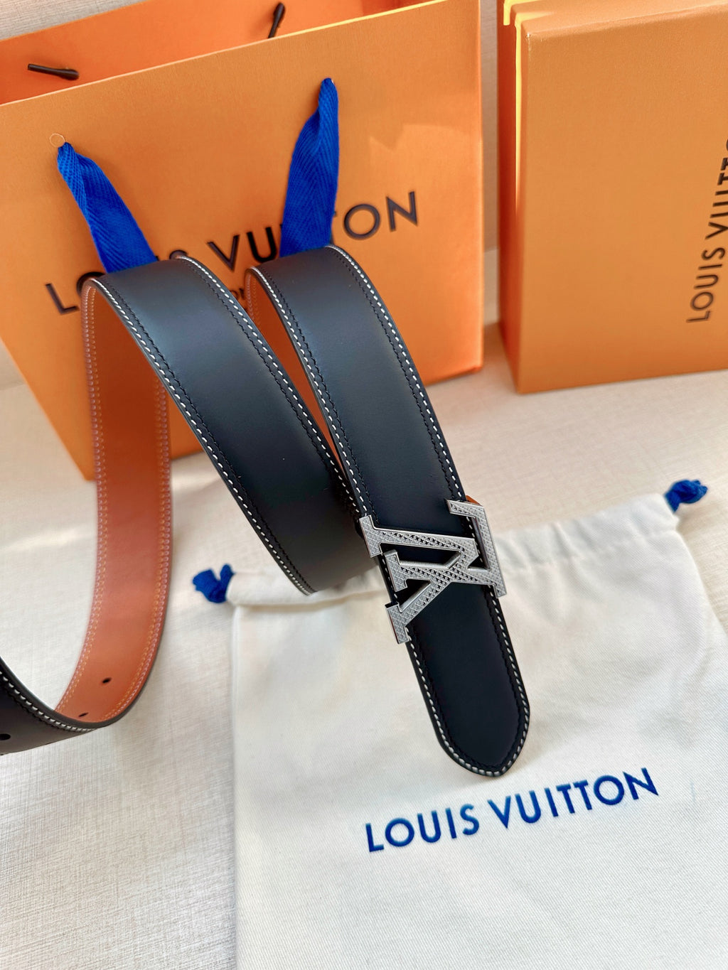 Louis Vuitton LV Tilt 40MM Reversible Belt Navy Cognac
