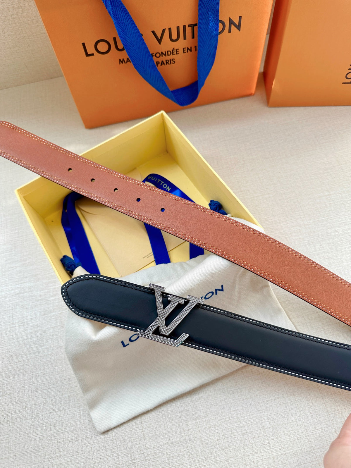 Louis Vuitton LV Tilt 40MM Reversible Belt Navy Cognac