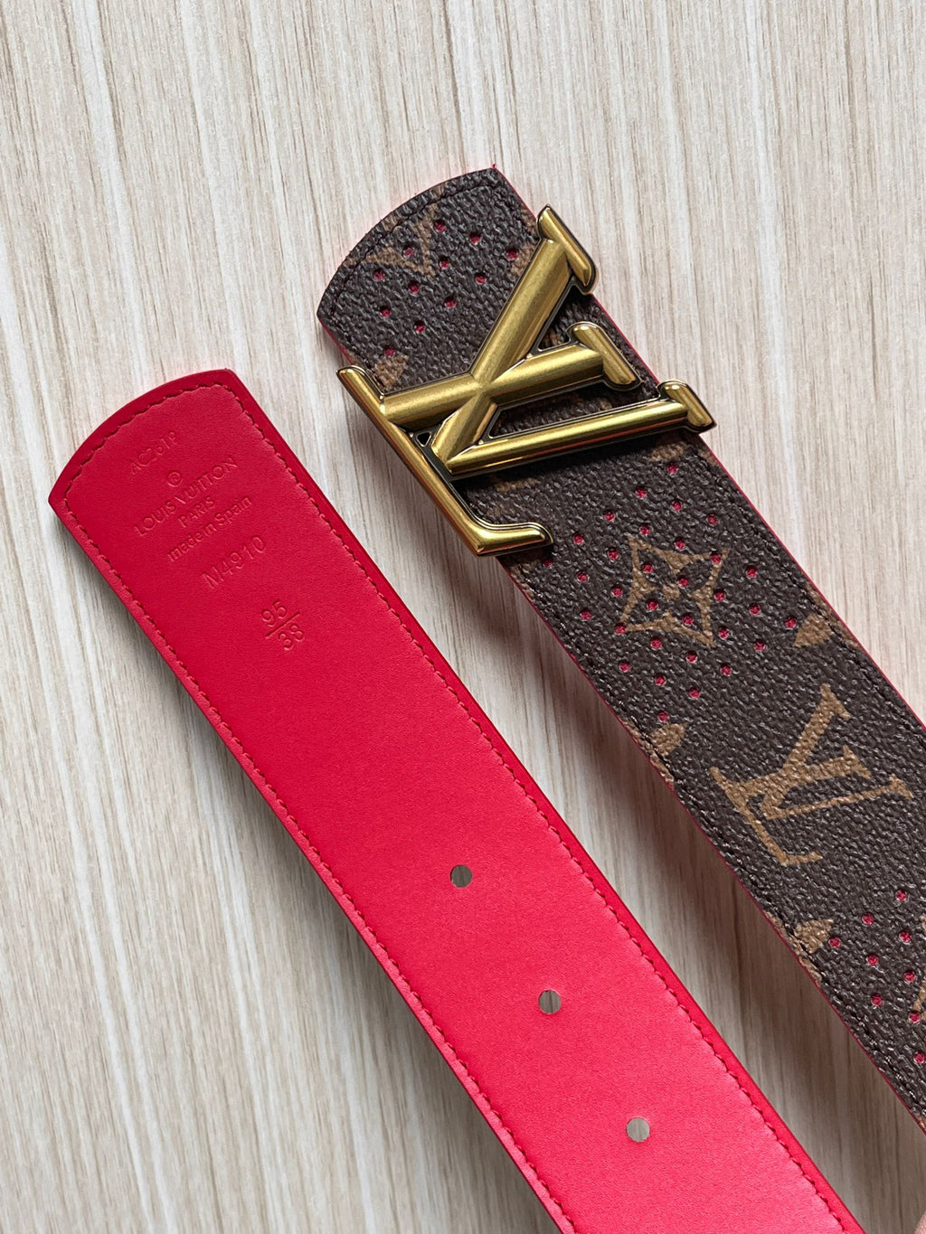 Louis Vuitton LV Initiales 30mm Reversible Belt Monogram Cerise