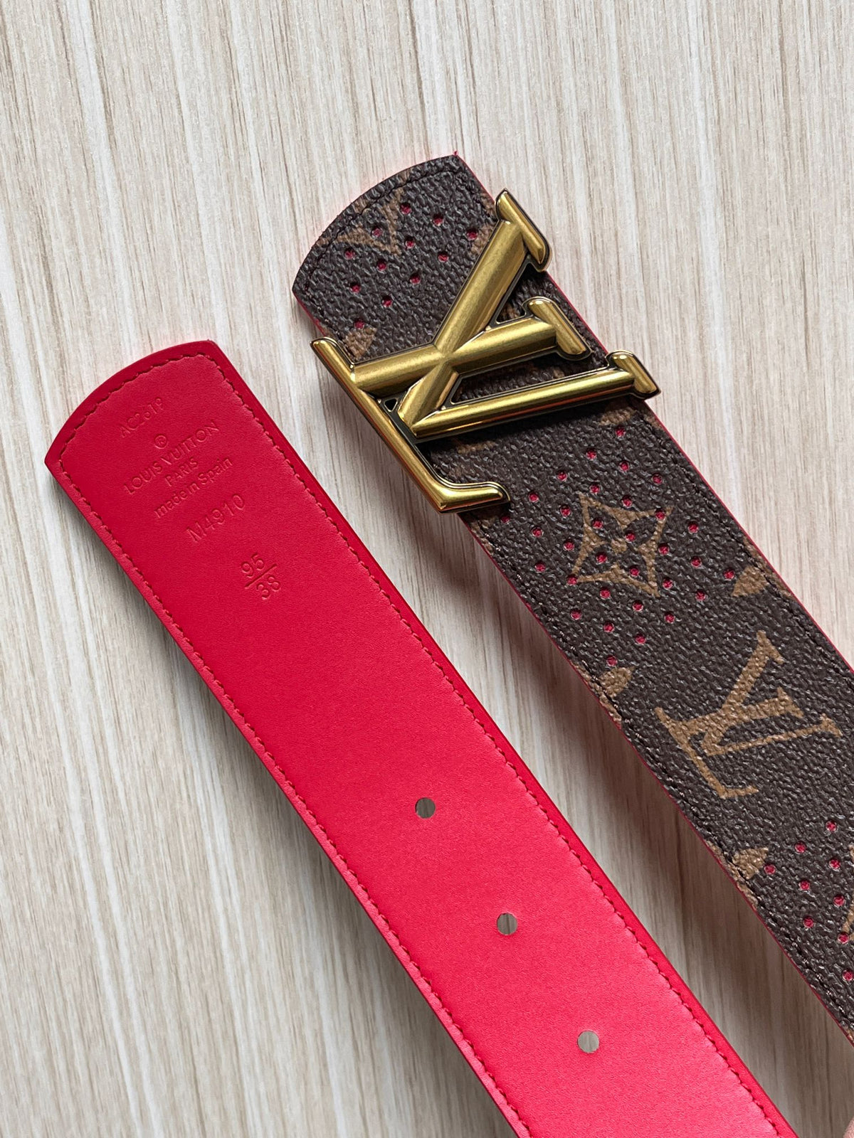 Louis Vuitton LV Initiales 30mm Reversible Belt Monogram Cerise