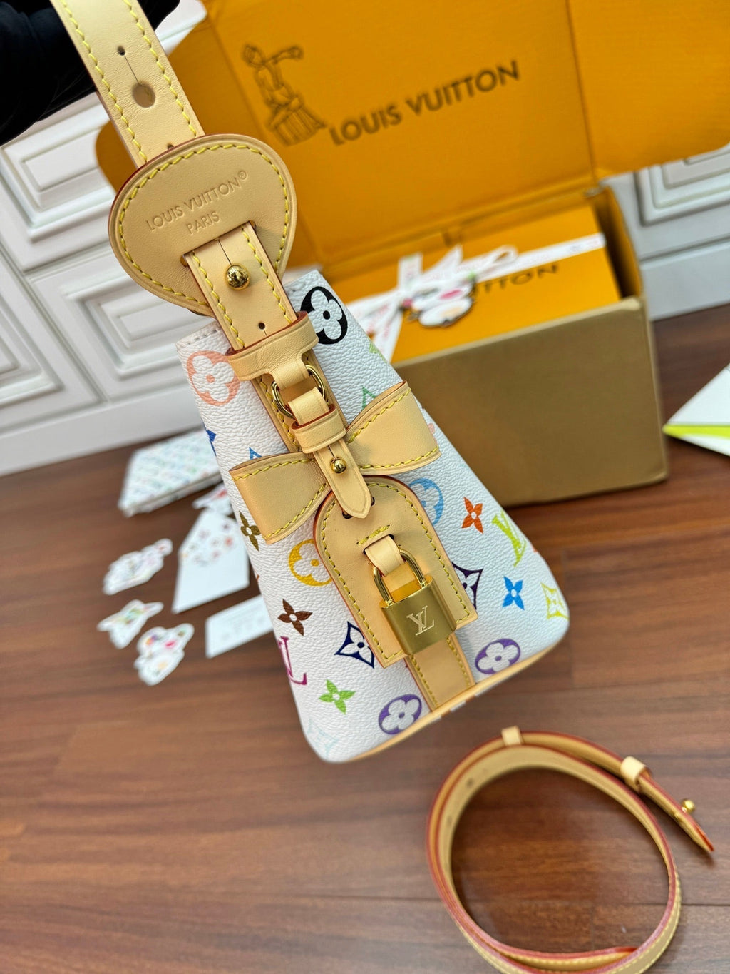 LV Bucket Bag 16cm White Multicolore Monogram Canvas 330426
