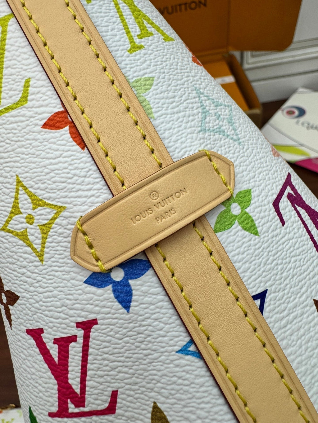 LV Bucket Bag White Multicolore Monogram Canvas 330790