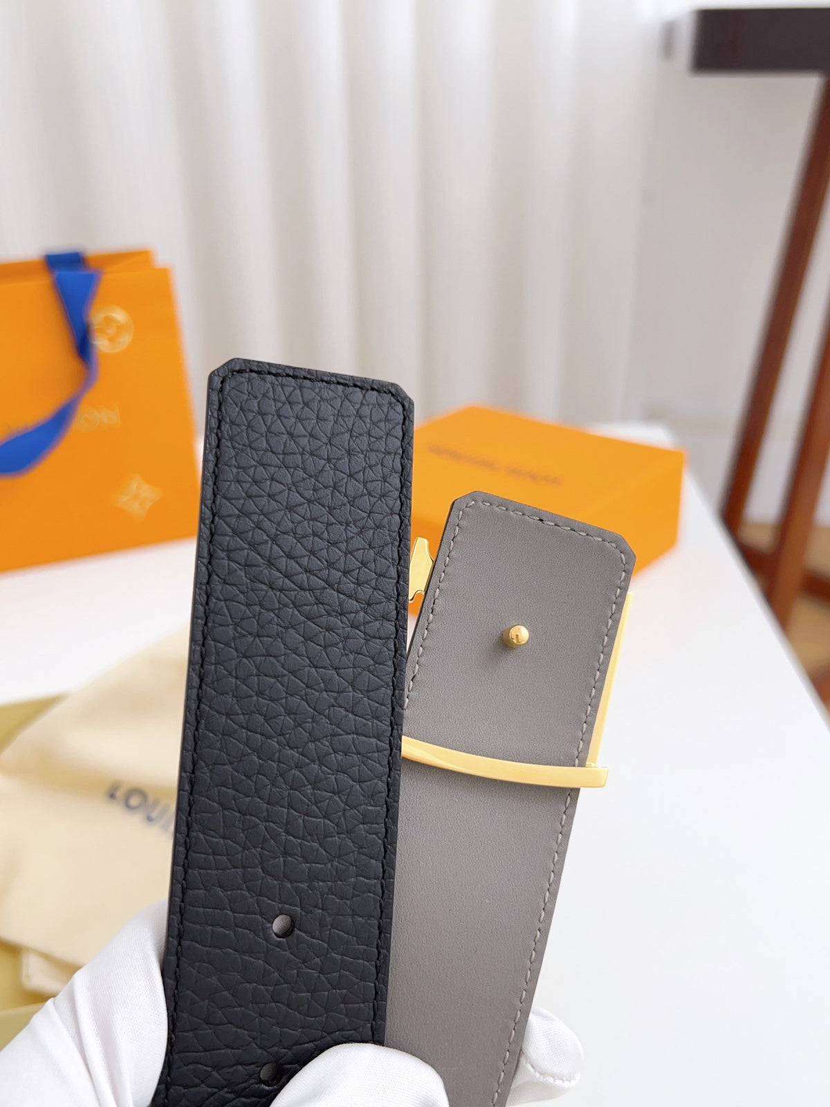 Louis Vuitton LV Initiales 40mm Reversible Belt Taurillon