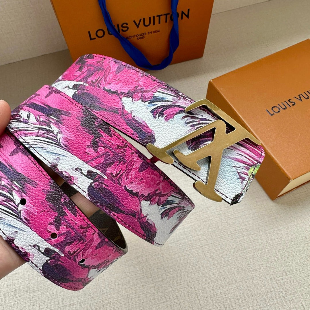 Louis Vuitton LV Tag 40mm Reversible Belt Pink