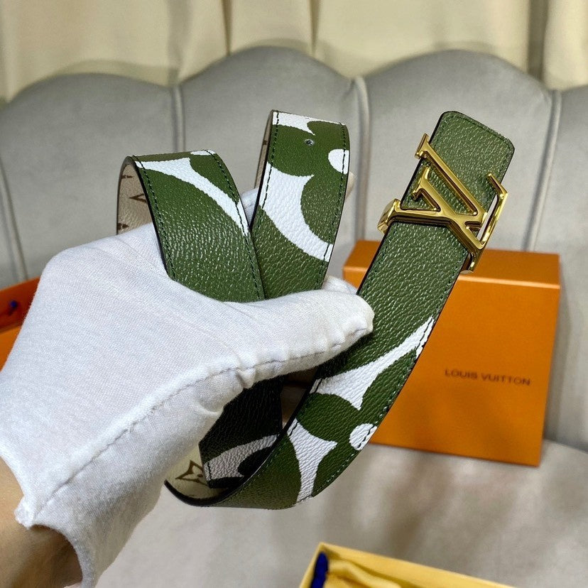Louis Vuitton LV Iconic 30MM Reversible Belt Monogram Giant Khaki/Beige