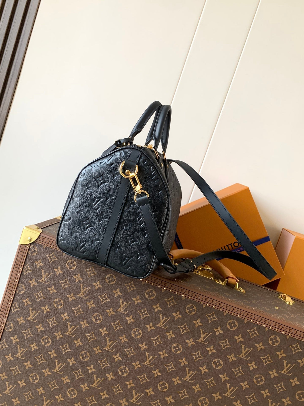 LV M47186 Speedy Soft 30 Black Monogram Empreinte Leather