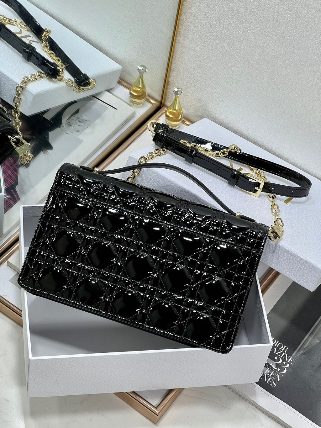 MY CD 24 TOP HANDLE BAG BLACK PATENT LAMBSKIN